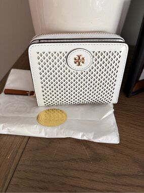 Tory Burch White Perforated Leather Zip Wallet with Gold Logo